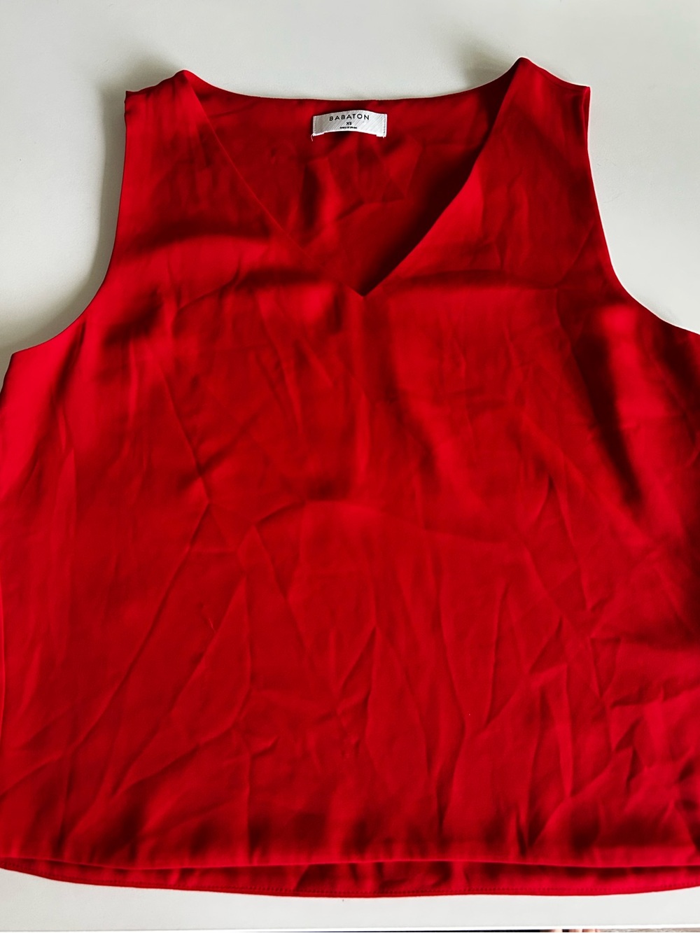 Babaton Bright Red V-Neck Sleeveless Camisole